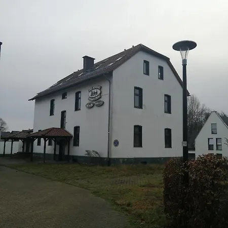 Hotel B-hotel 3*